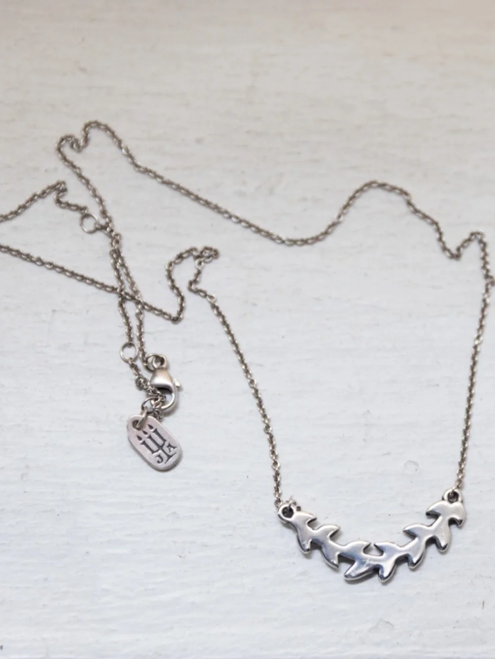 James Avery Retired Delicate Vines Necklace in Sterling Silver - Picture 2 of 2